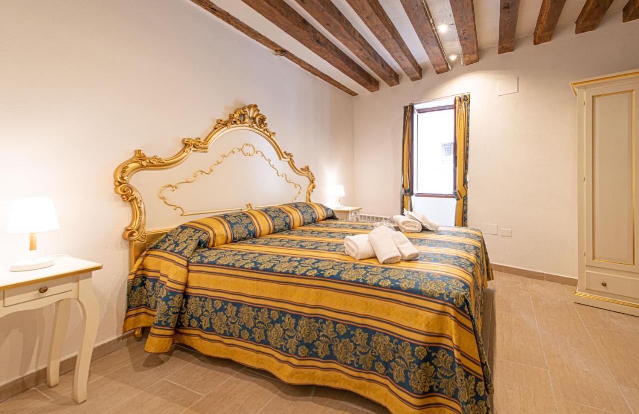 Ca' Leoncino - Venice Canal Front Apartment Exterior foto