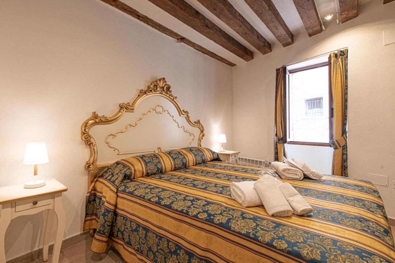 Ca' Leoncino - Venice Canal Front Apartment Exterior foto